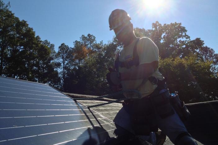 A proposed new law would generate more solar power from Georgia rooftops