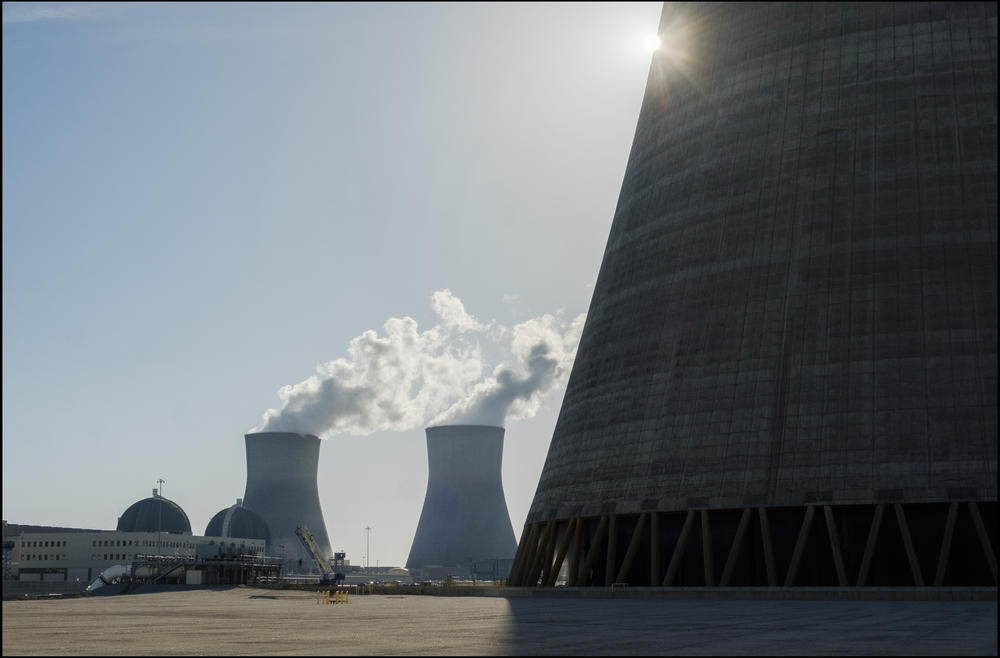 Plant Vogtle's Units 1 and 2, background, and a new cooling tower, foreground.