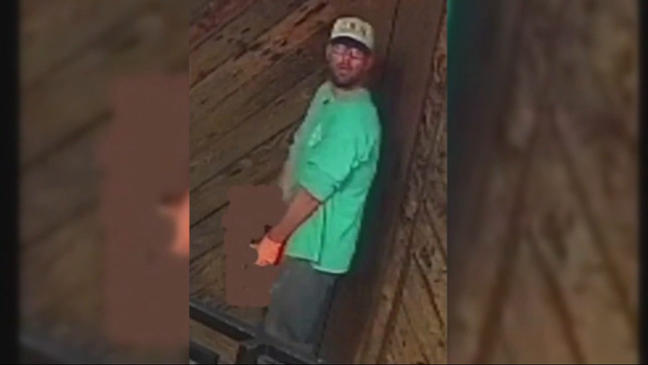 The Bibb County Sheriff’s Office is seeking the public’s help identifying this man, who is a suspect in the brutal slaying of a Albert Kenneth Knight Jr. late May 24 in downtown Macon. (Bibb County Sheriff’s Office)