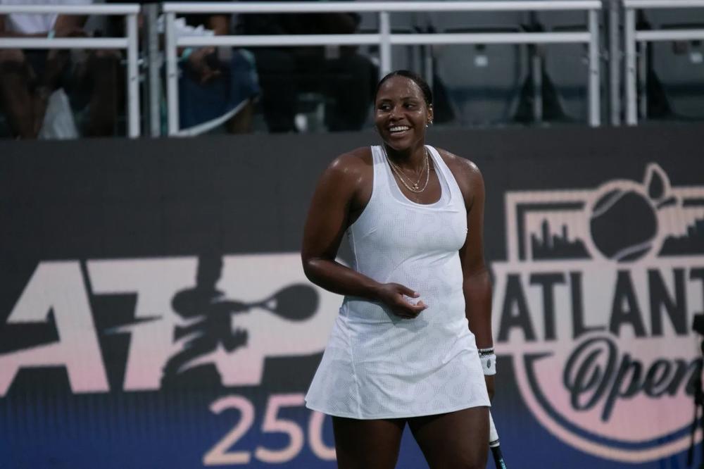 Taylor Townsend defeated Sloane Stephens in two sets on Sunday night. (Credit: Samantha Gardella)