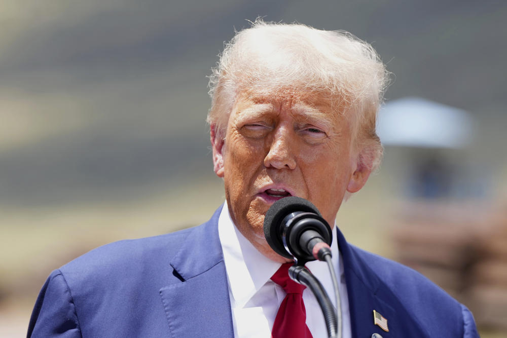 Republican presidential nominee former President Donald Trump speaks along the southern border with Mexico, Thursday, Aug. 22, 2024, in Sierra Vista, Ariz. 