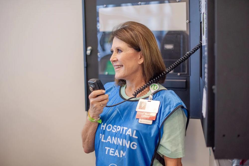 Children’s Healthcare of Atlanta Chief Nurse Linda Cole welcomes patients to Arthur M. Blank Hospital. (Courtesy of Children’s Healthcare)