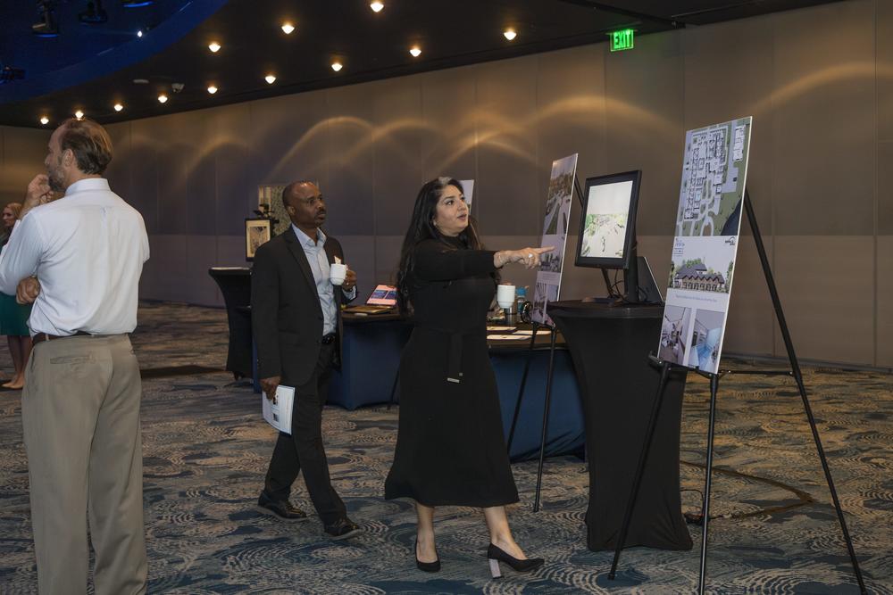 Pictures from Life House Atlanta's 2nd Annual Breakfast at the Georgia Aquarium. Courtesy of Sarah Eaves Photography