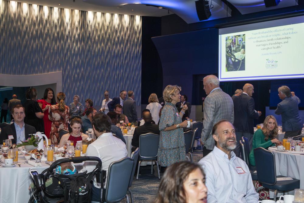 Life House Atlanta's 2nd Annual Breakfast at the Georgia Aquarium. Courtesy of Sarah Eaves Photography