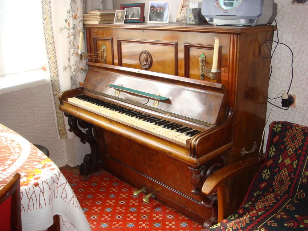 Liza Stepanova’s grandmother's 19th-century piano