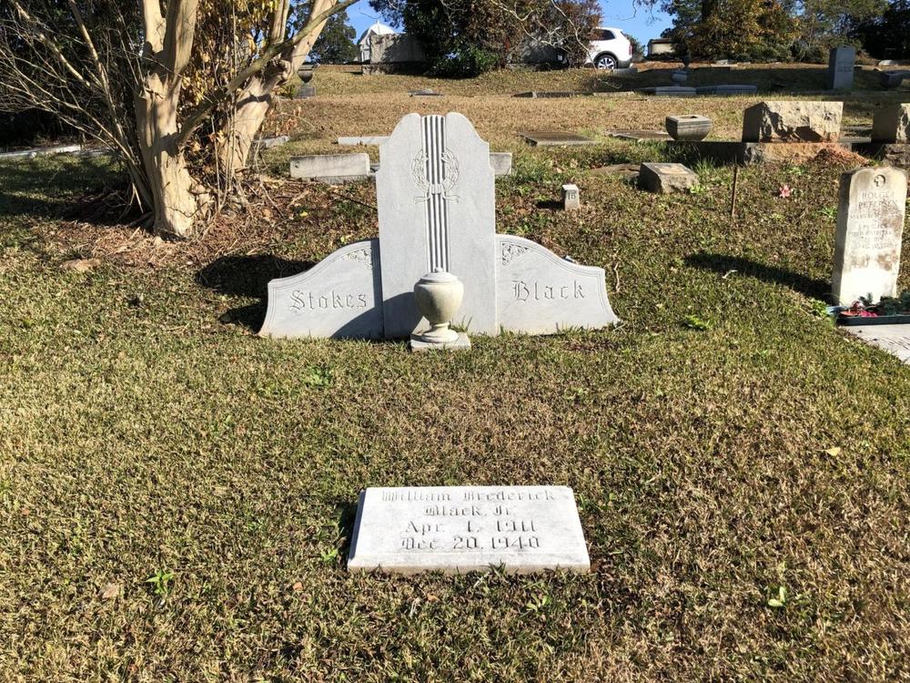 The Georgia Public Safety Foundation will add a historical marker to the Macon grave of Georgia’s first fallen state patrolman, William Frederick Black Jr. (Liz Fabian)