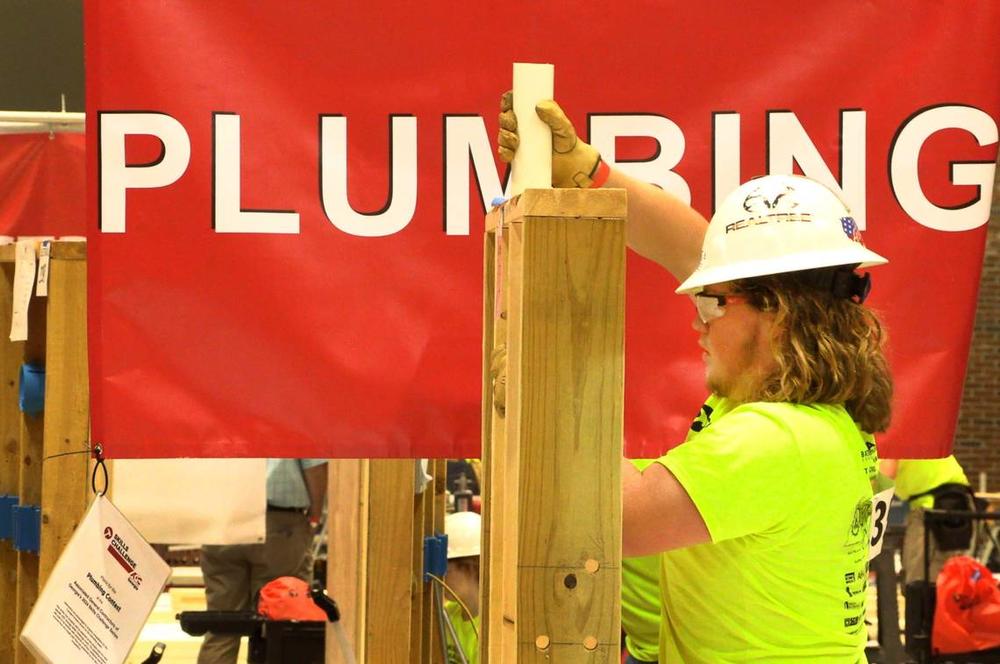 Harris County High School student Joey Gibbs competes in the plumbing competition at the West Georgia Skills Challenge on Nov. 12, 2024 at the Columbus Georgia Convention and Trade Center in Columbus, Georgia. 11/12/2024 Mike Haskey mhaskey@ledger-enquirer.com