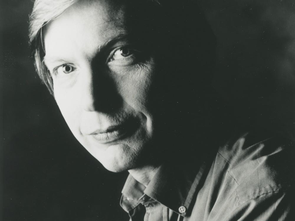 Bob Edwards started his career at NPR as a newscaster and then hosted <em>All Things Considered</em> before moving to <em>Morning Edition</em>. He's pictured above in 1989.