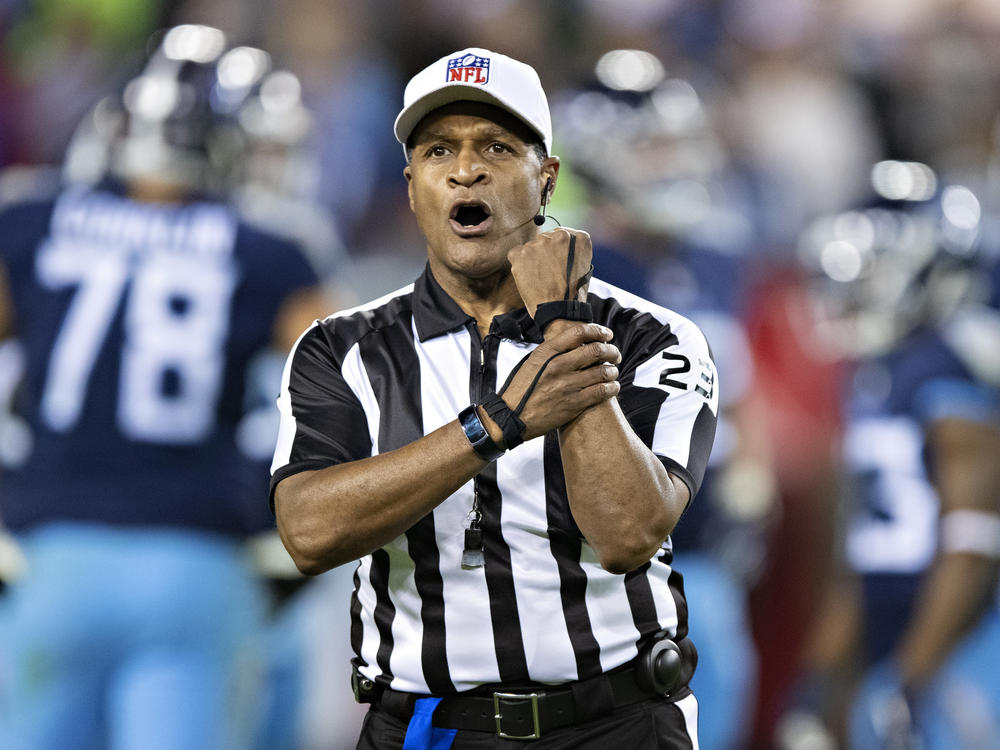 NFL's First All-Black Crew Officiated 'Monday Night Football' Game ...