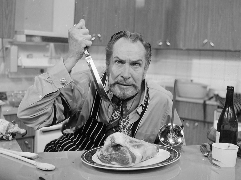 Actor Vincent Price, master of campy scares, at a British TV studio in 1970.