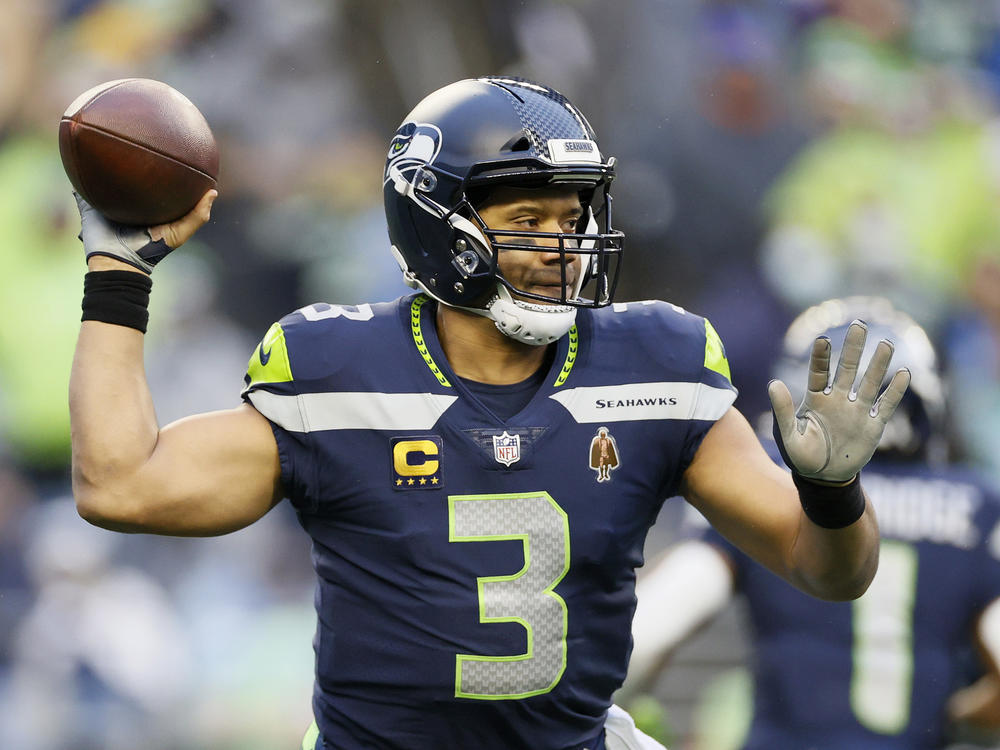 Even In The Offseason, The NFL Dazzles With Big Quarterback News ...