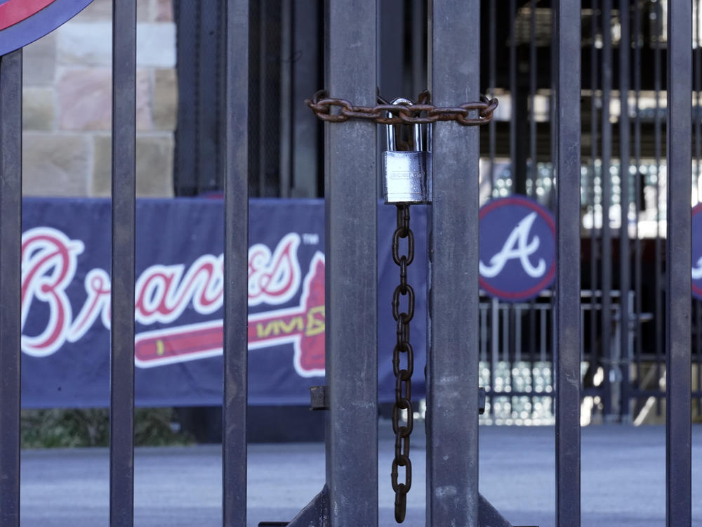 MLB pushes opening day back to at least April 14 as lockout