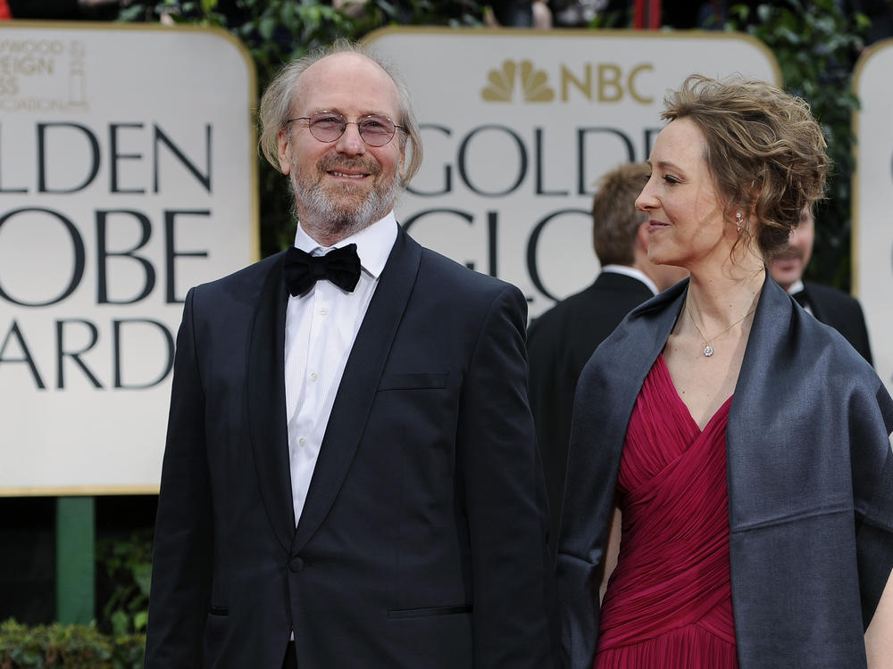 William Hurt and Heidi Henderson arrive at the Golden Globe Awards in 2012.