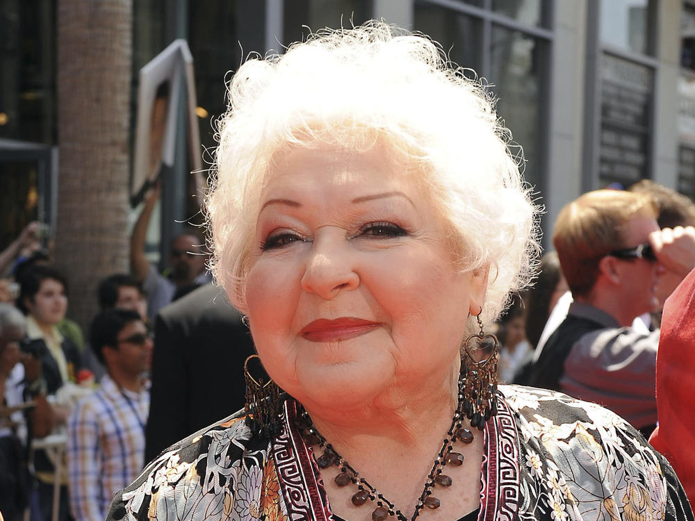 Estelle Harris, who hollered her way into TV history as George Costanza's short-fused mother on TV's 