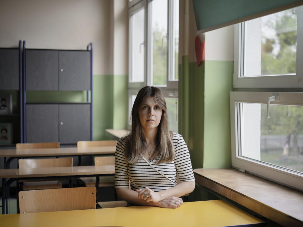 Eva Dudzinska is an English teacher at Primary School no. 148, in Warsaw, Poland.