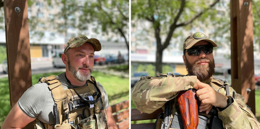 Anatoliy Nikitin, left, a 40-year-old who runs a construction company, and Stas Volovyk, a 33-year-old software engineer, in the southern city of Mykolaiv in late August.