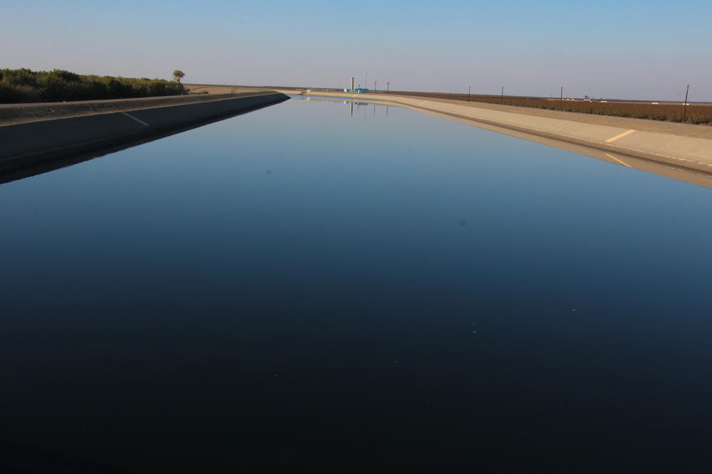 The San Luis Canal delivers water from northern California to Westlands Water District, but it has delivered none during the past two years.