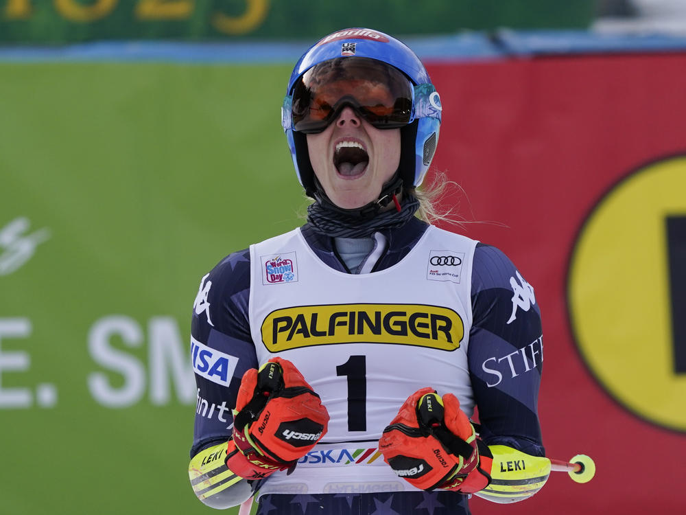 U.S. Skier Mikaela Shiffrin Ties Lindsey Vonn's Record For Most Alpine ...