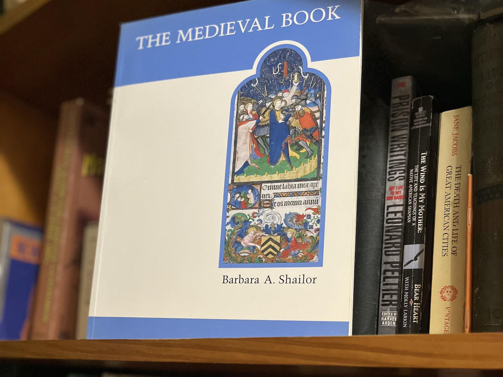 In his letter to Sarah Feldman, Bill Carver said that he hoped this copy of <em>The Medieval Book </em>would help her shape her new library collection after all her books were destroyed in a flood.