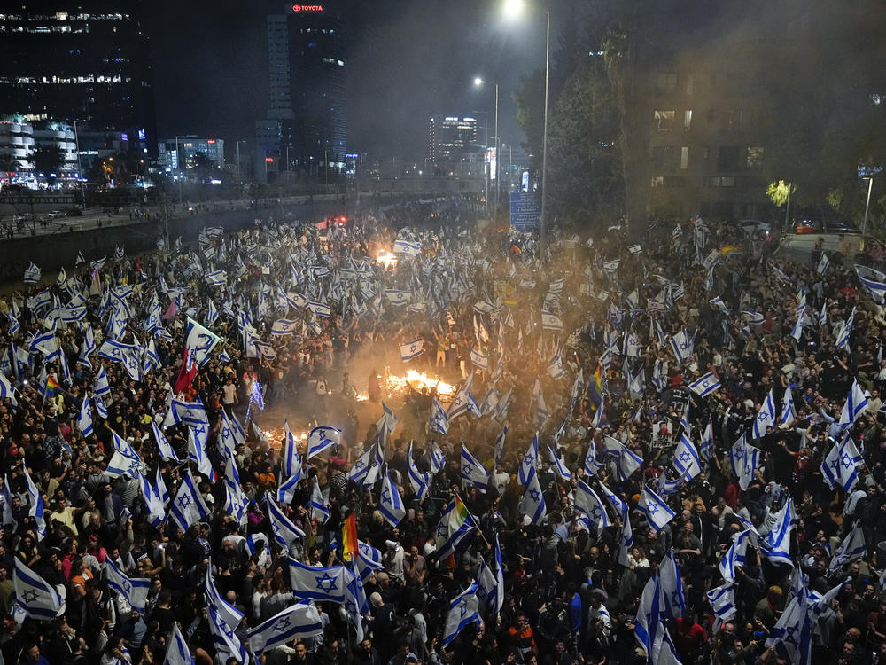 Opposition To Netanyahu Plan Mounts As Unions Launch A Broad Strike ...