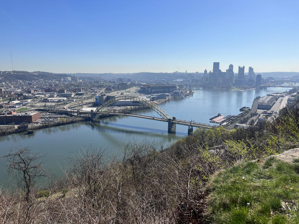 The Allegheny and Monongahela rivers converge to form the start of the Ohio River in Pittsburgh, Pa. The 981-mile-long river stretches all the way to Cairo, Ill., where it flows into the Mississippi River. The Ohio River supplies drinking water to 5 million people.