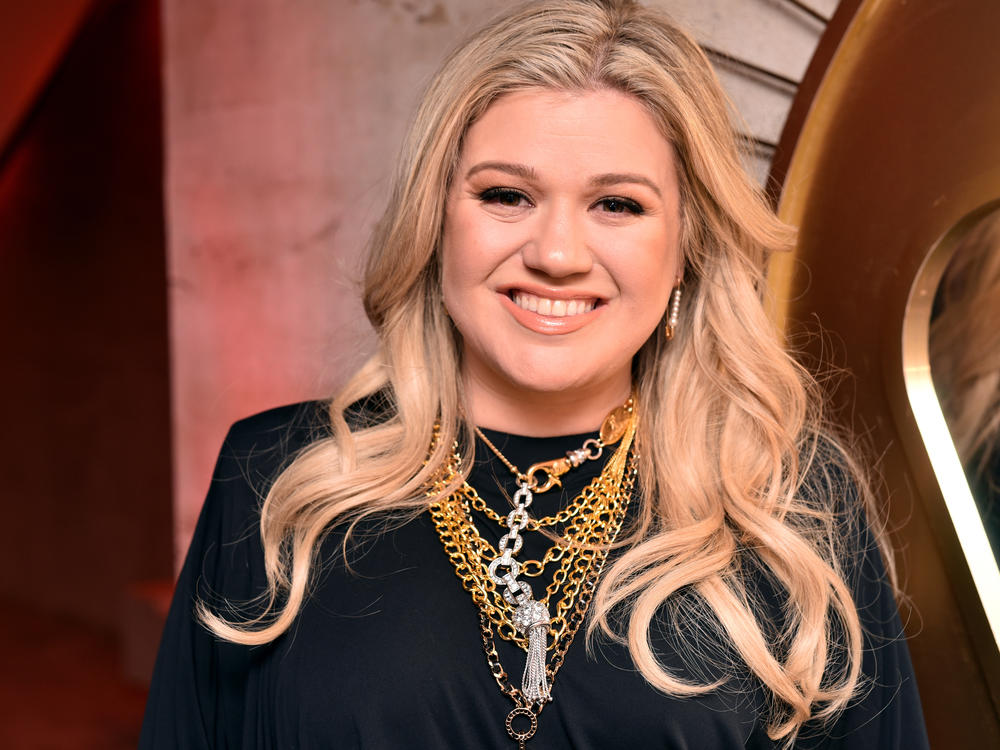 Kelly Clarkson's 10th studio album explores the rollercoaster of emotions she felt with her ex-husband.
