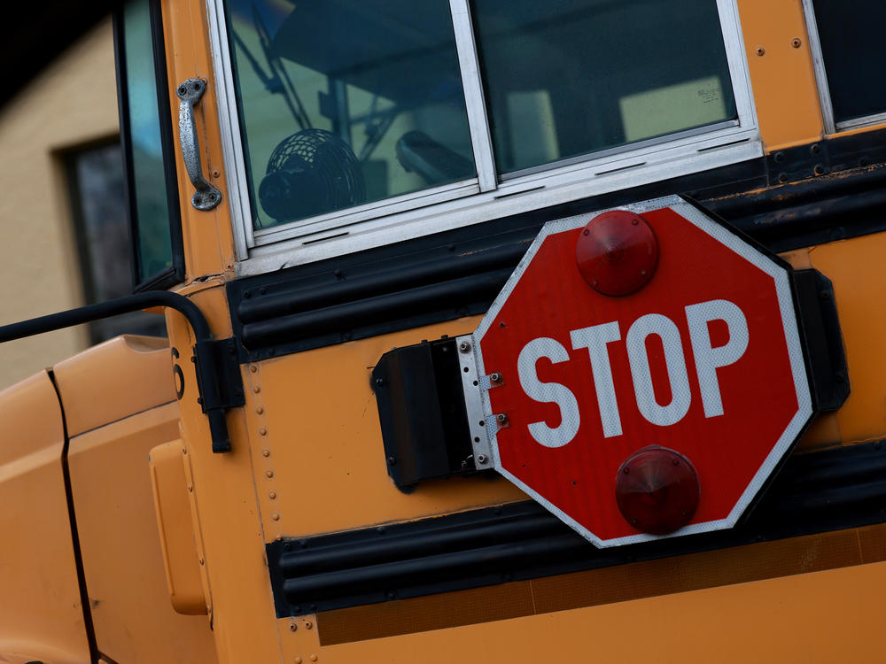 Most large school buses in the U.S. don't have passenger seat belts.