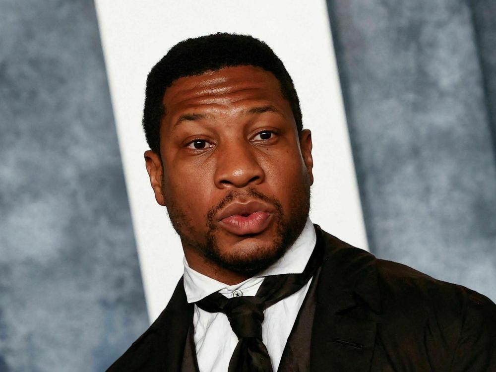 Jonathan Majors, pictured at the Vanity Fair Oscars Party in Beverly Hills, Calif., on March 12, 2023.