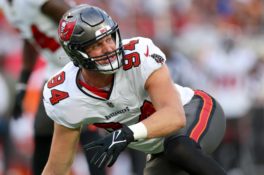 Carl Nassib played for the Tampa Bay Buccaneers in 2022.