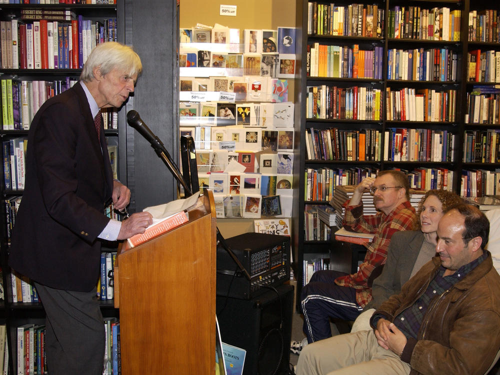 <em>The Paris Review</em>'s founding editor, George Plimpton, at a 50th anniversary event in 2003.