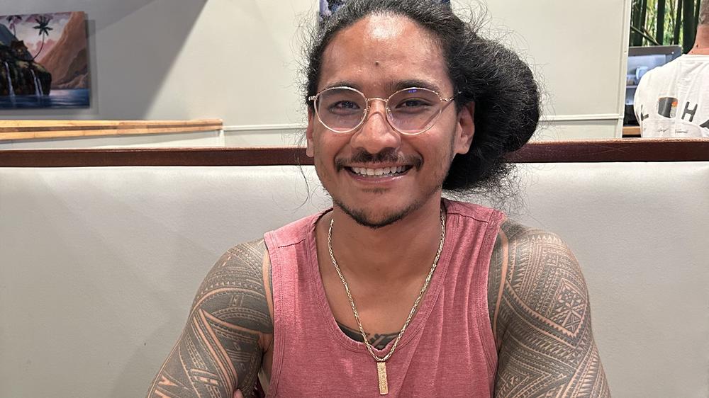 Kian Lutu rushed to Maui to help find his grandfather. As people followed his story on social media, they started sending him money through Venmo.