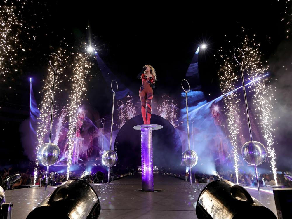 Beyoncé performs onstage during the 