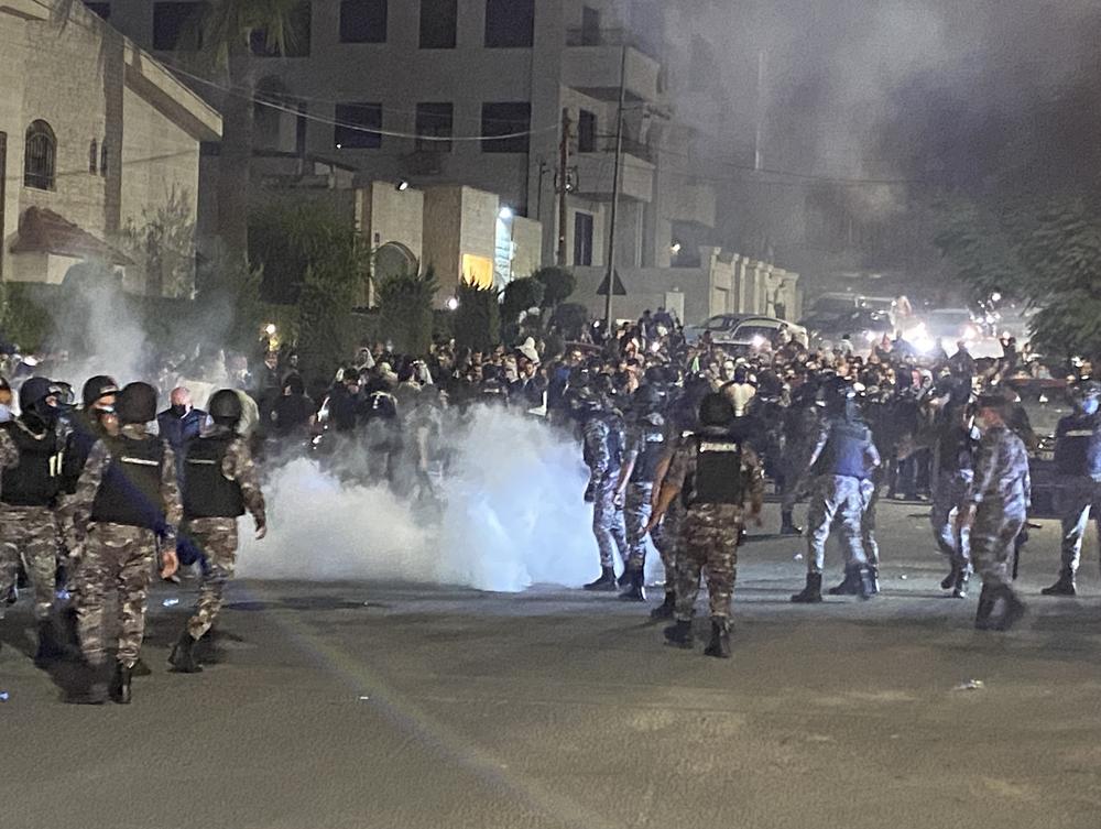 Tues., Oct. 17: Jordanian security forces fire tear gas against demonstrators attempting to storm the Israeli embassy in the capital Amman.