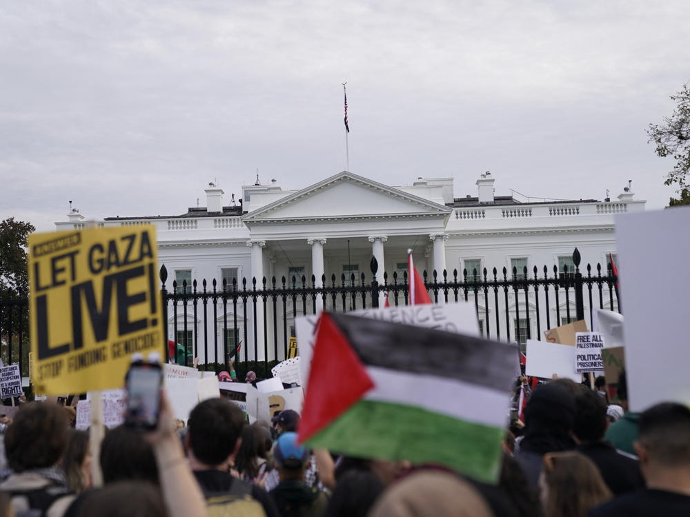 Pro-Palestinian protesters gather in front of the White House on Saturday, calling for a cease-fire. The Biden administration is pushing Israel to consider humanitarian pauses instead.