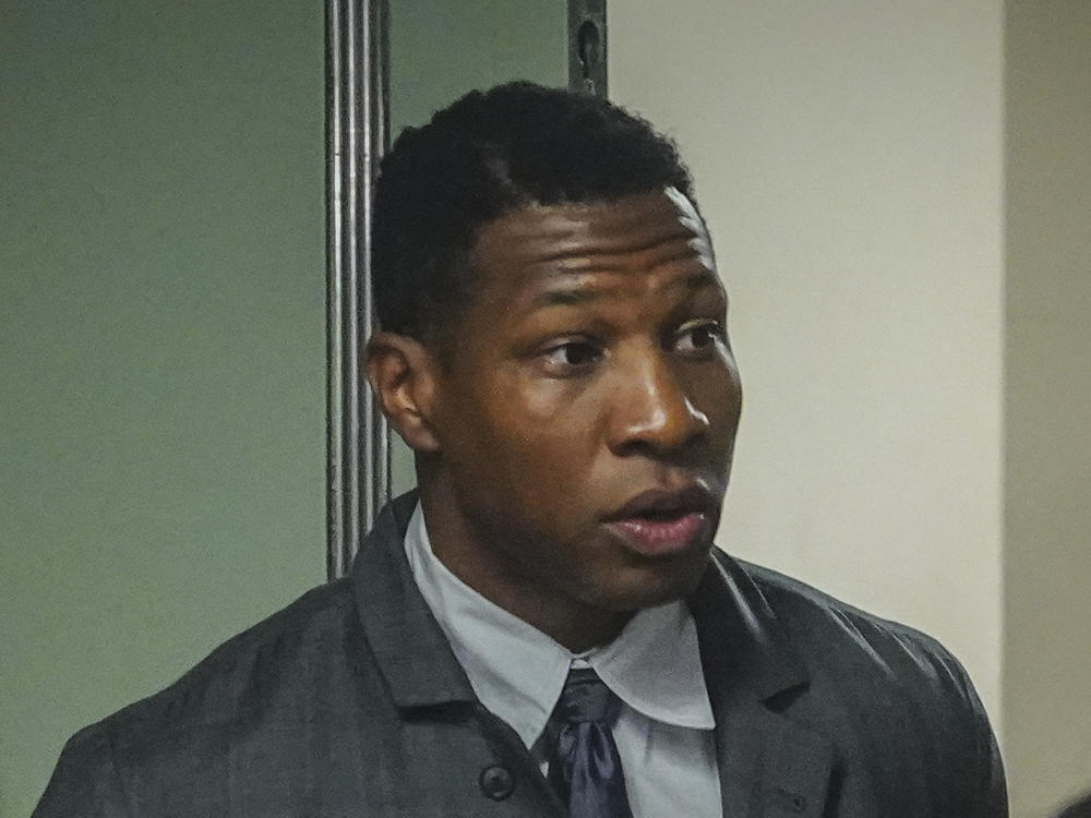 Actor Jonathan Majors arrives at court for his domestic abuse trial, on Dec. 5, 2023, in New York.