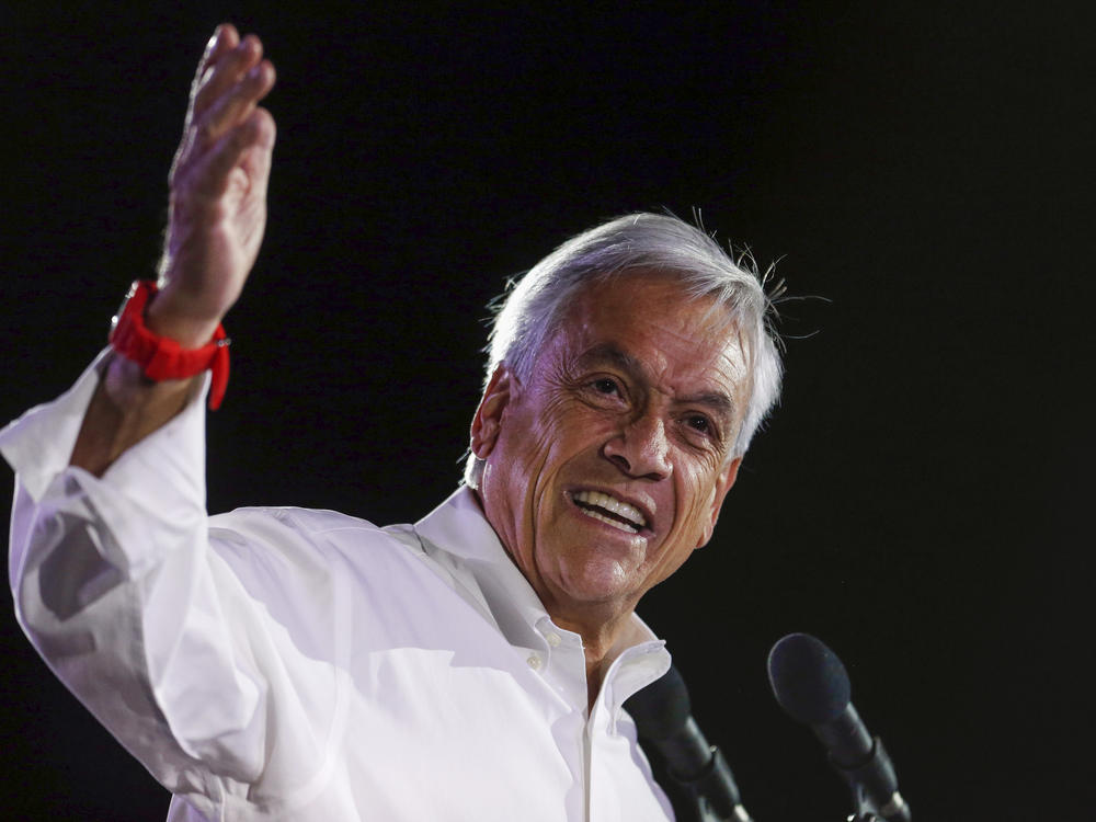 Sebastián Piñera, former Chilean president, is pictured in Santiago on Nov. 16, 2017. Piñera died on Tuesday in a helicopter crash in Lago Ranco, Chile.