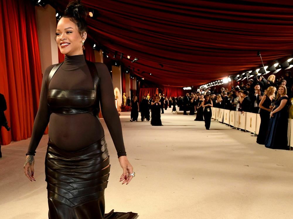 From left: Rihanna, the 2023 Academy Awards 