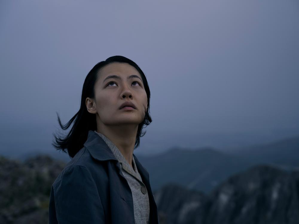 The new Netflix series brings to life a sprawling, successful Chinese novel outlining a new kind of alien invasion. Above, Zine Tseng in <em>3 Body Problem.</em>