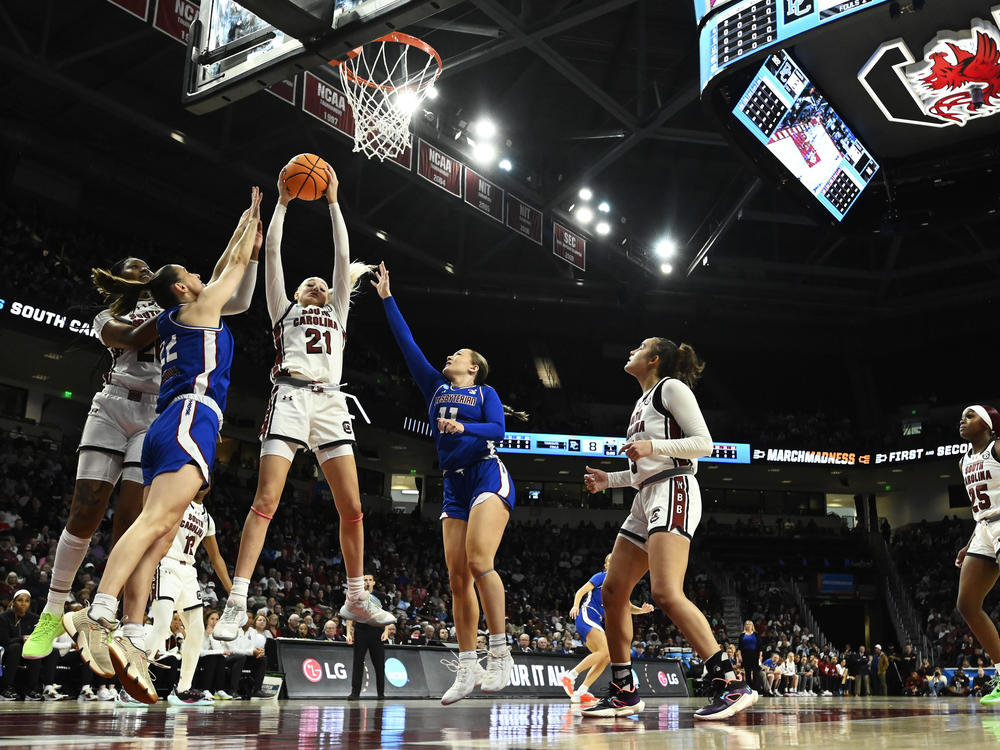 The top seed South Carolina Gamecocks were favored by more than 55 points against 16-seed Presbyterian. Unfortunately, they won by only 52.
