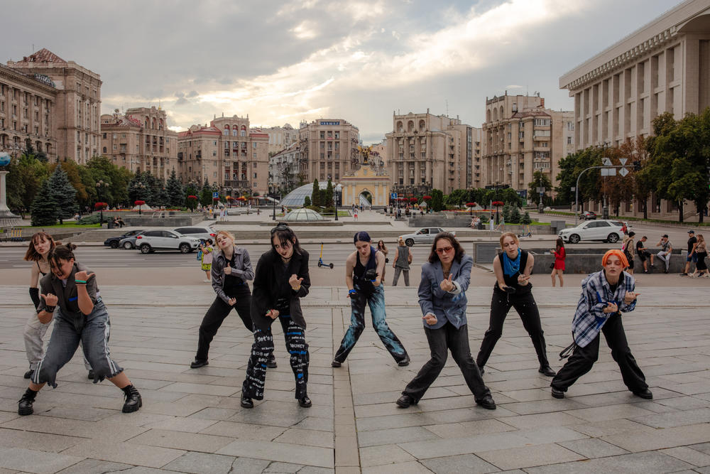 Phantom Blue K-pop dance squad performs and records in Maidan Square.