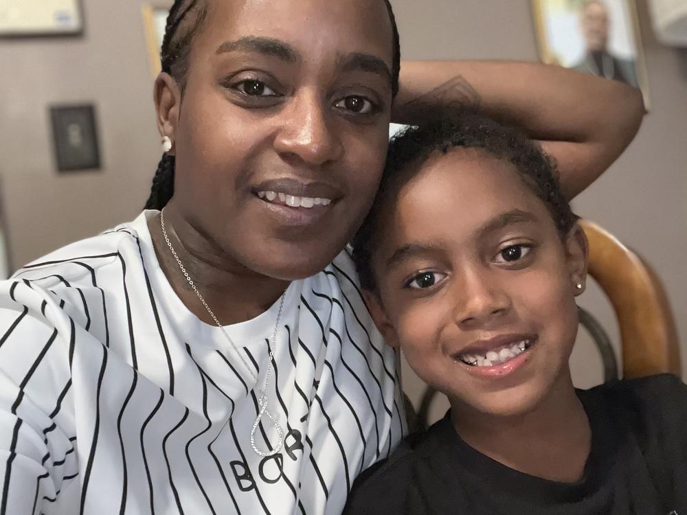  Shante Currie and her 9-year-old son Trey spent two days at Children's Hospital of Philadelphia, following an asthma attack.
