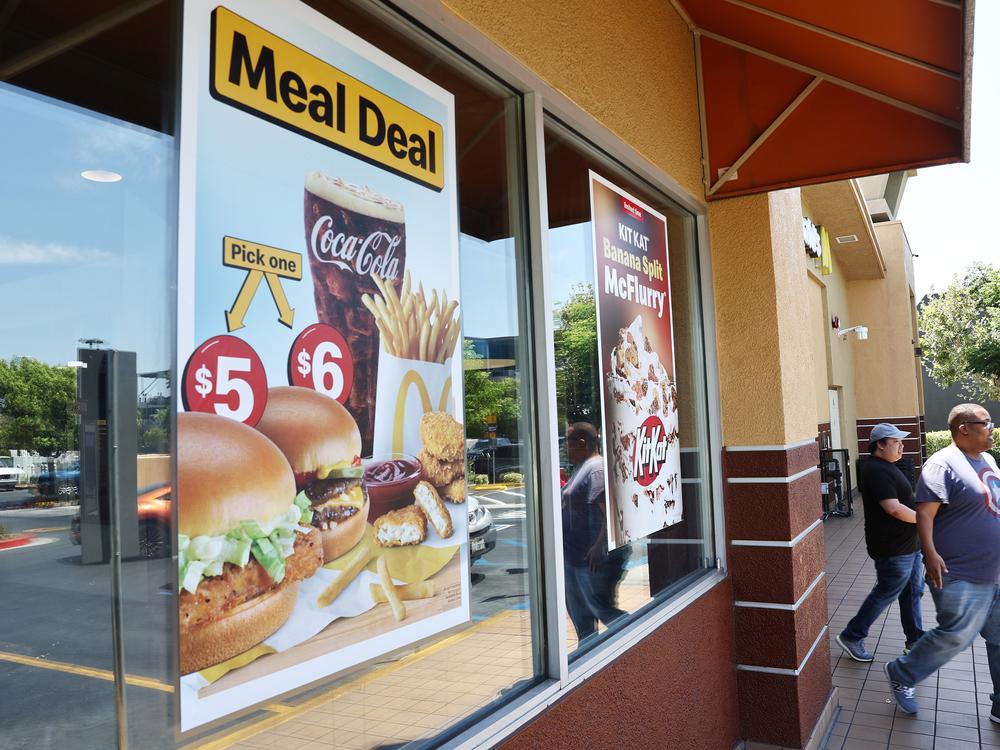 McDonald's is extending its $5 meal deal through the summer, saying the offer is helping to draw more customers.