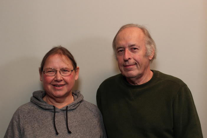 Georgia-based Brits Adrian and Rosemary Woolfitt discuss his childhood in Brighton, in East Sussex, England.