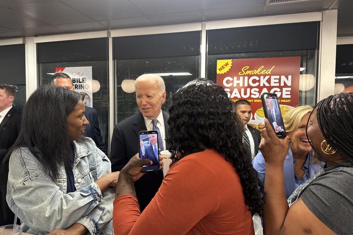 Biden at Waffle House