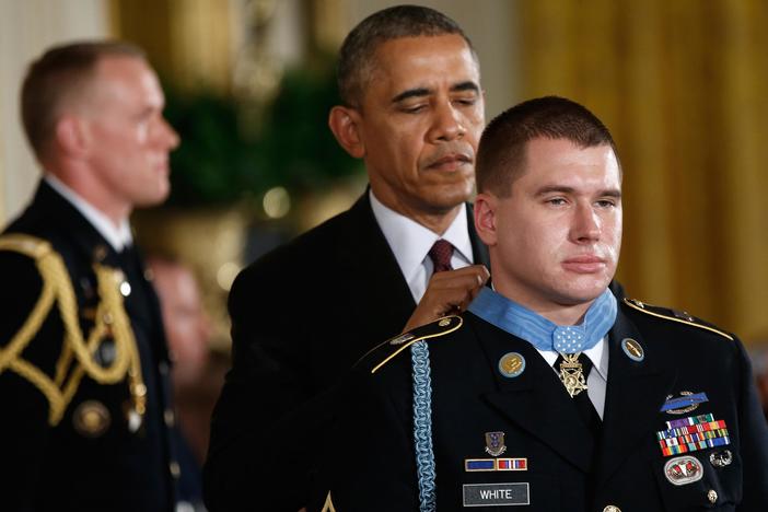 Obama awards Medal of Honor to Afghan war soldier who stood by his team under ambush