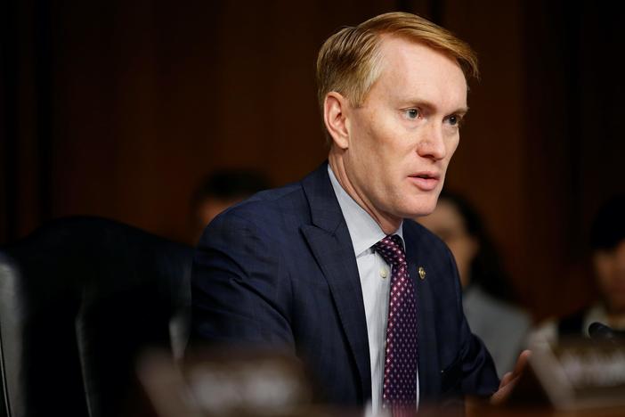Lankford accuses Democrats of putting politics over police reform