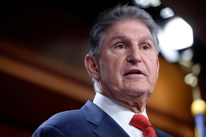 Sen. Manchin criticizes colleagues, says immigration deal fell apart 'because of politics'