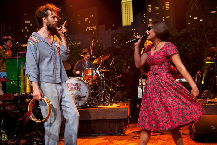 Edward Sharpe and the Magnetic Zeros perform "That's What's Up."