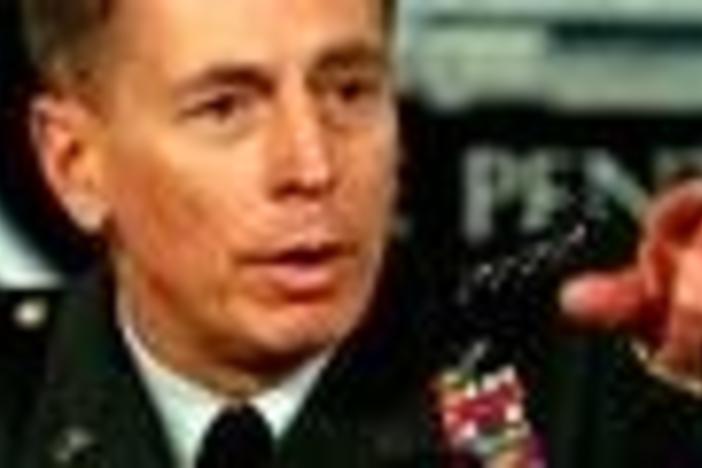 David Petraeus Resigns from CIA After Admitting Extramarital Affair