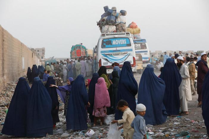 Afghans seeking refuge in Pakistan ordered to leave or face forced deportation